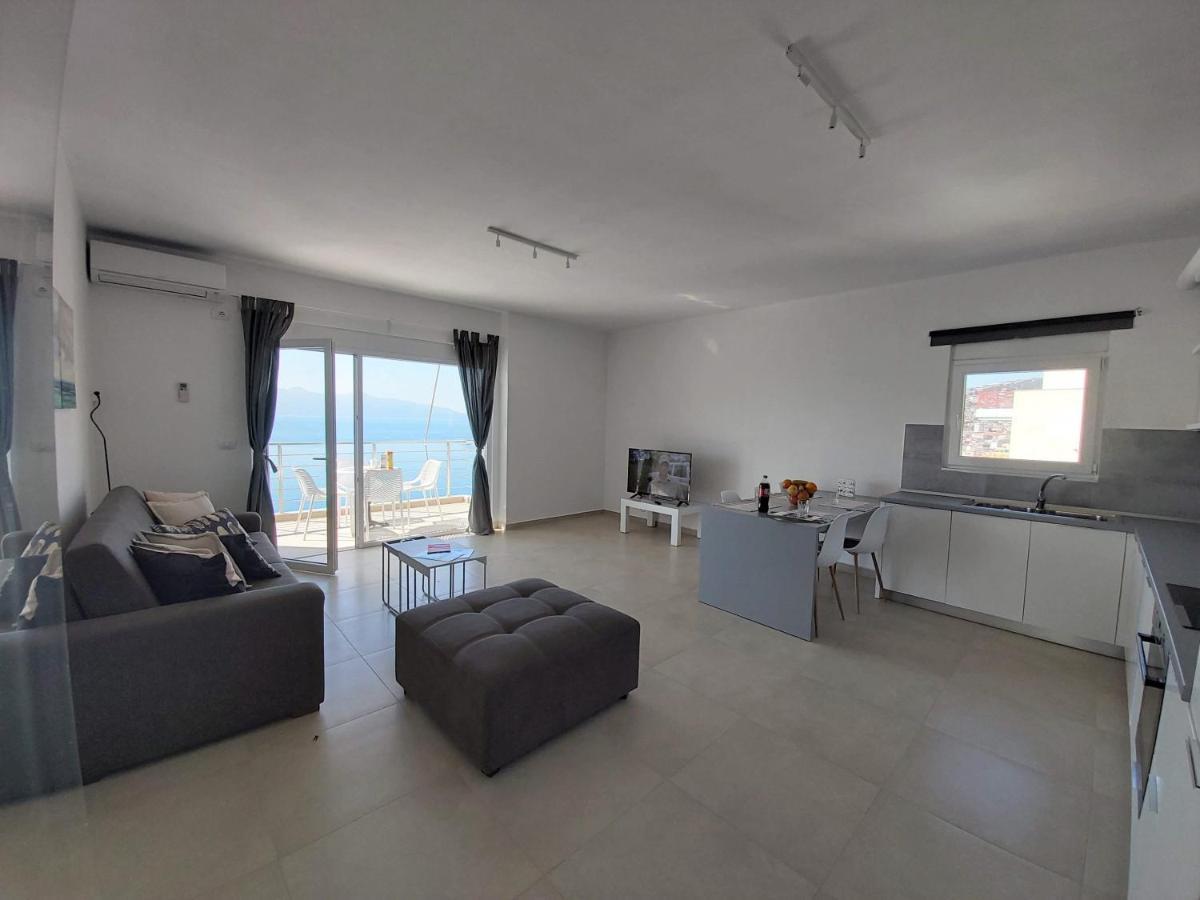 Saranda Amazing Sea View Apartment Extérieur photo